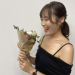 みら